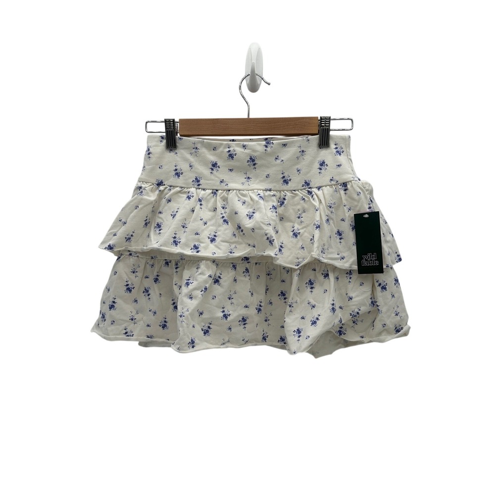 NWT Wild Fable Women Cream Blue Floral‎ Tiered Ruffle Skirt w/ Built in Shorts